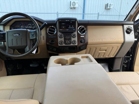 2015 Ford F-350 Super Duty Lariat