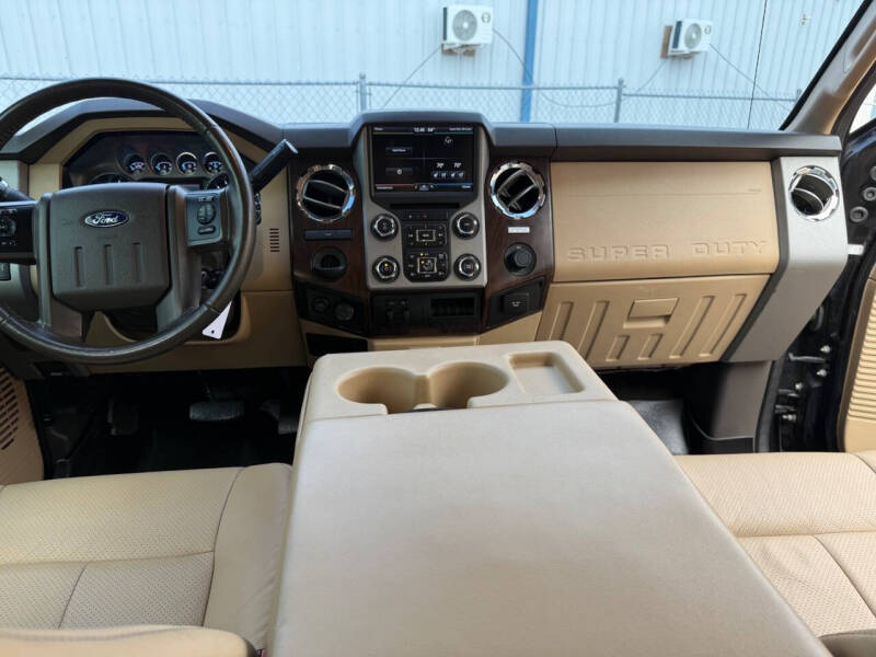 2015 Ford F-350 Super Duty Lariat