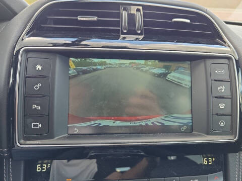 2018 Jaguar F-PACE S