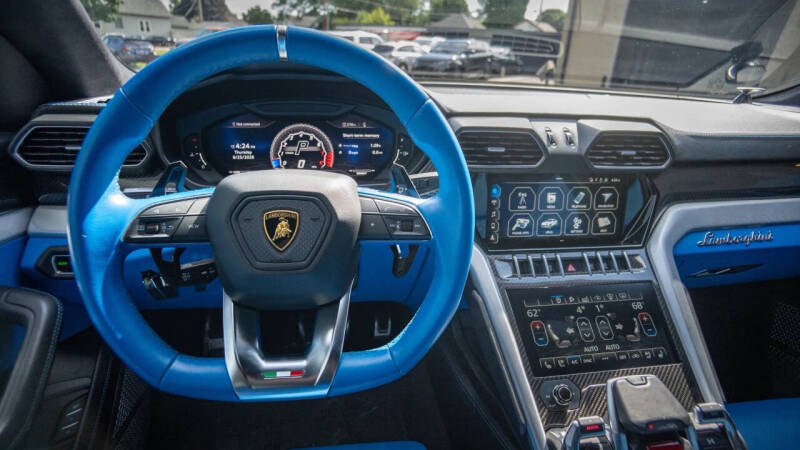 2021 Lamborghini Urus