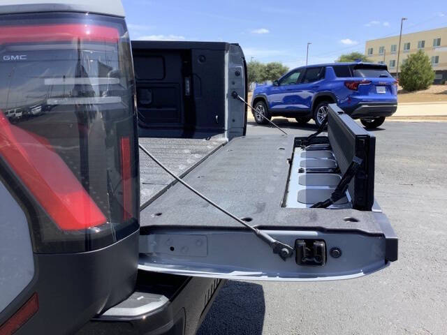 2026 GMC Sierra EV Elevation