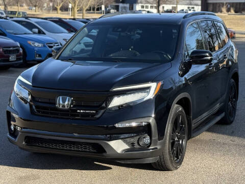 2020 Honda Pilot for sale at North Imports LLC in Burnsville MN