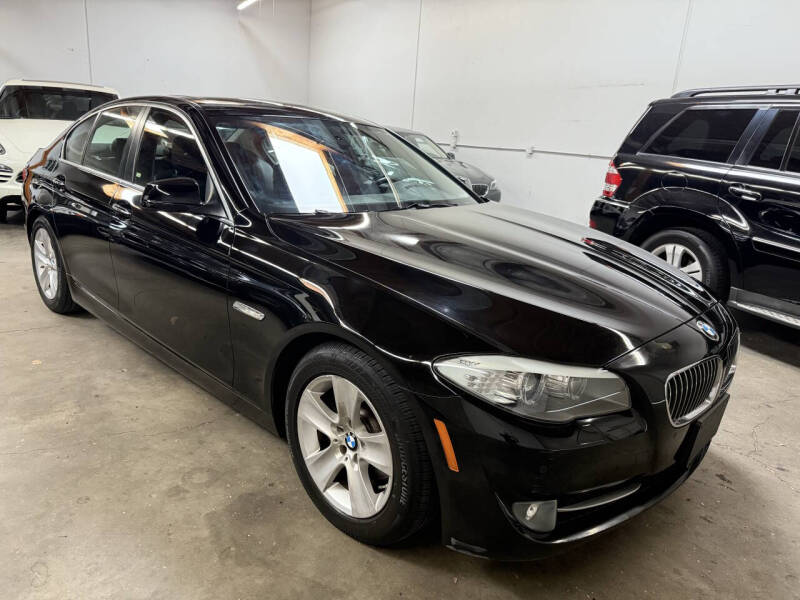2012 BMW 5 Series 528i