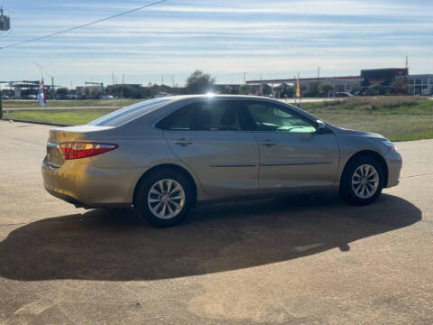 2017 Toyota Camry LE