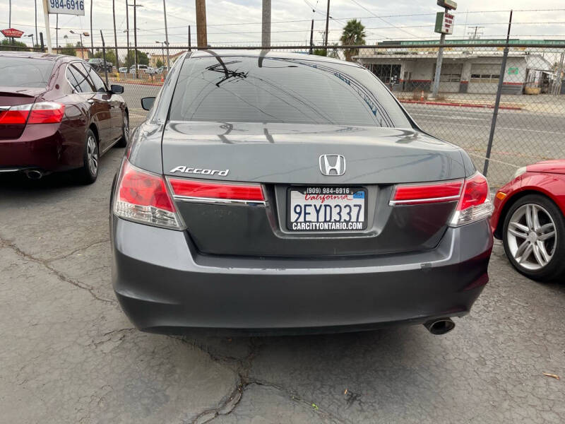 2012 Honda Accord LX photo 6