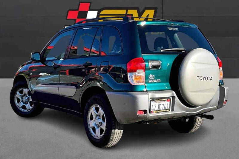 2002 Toyota RAV4