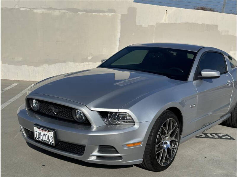 2014 Ford Mustang GT photo 7