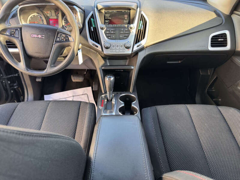 2017 GMC Terrain SLE-1