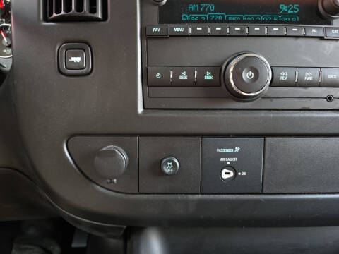 2024 Chevrolet Express 2500