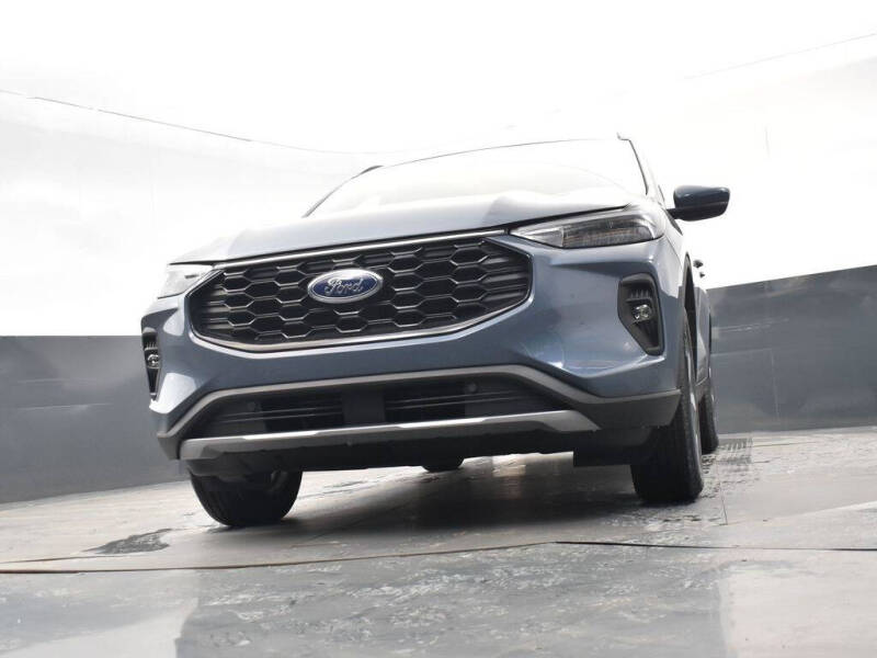 2026 Ford Escape Hybrid ST-Line Select