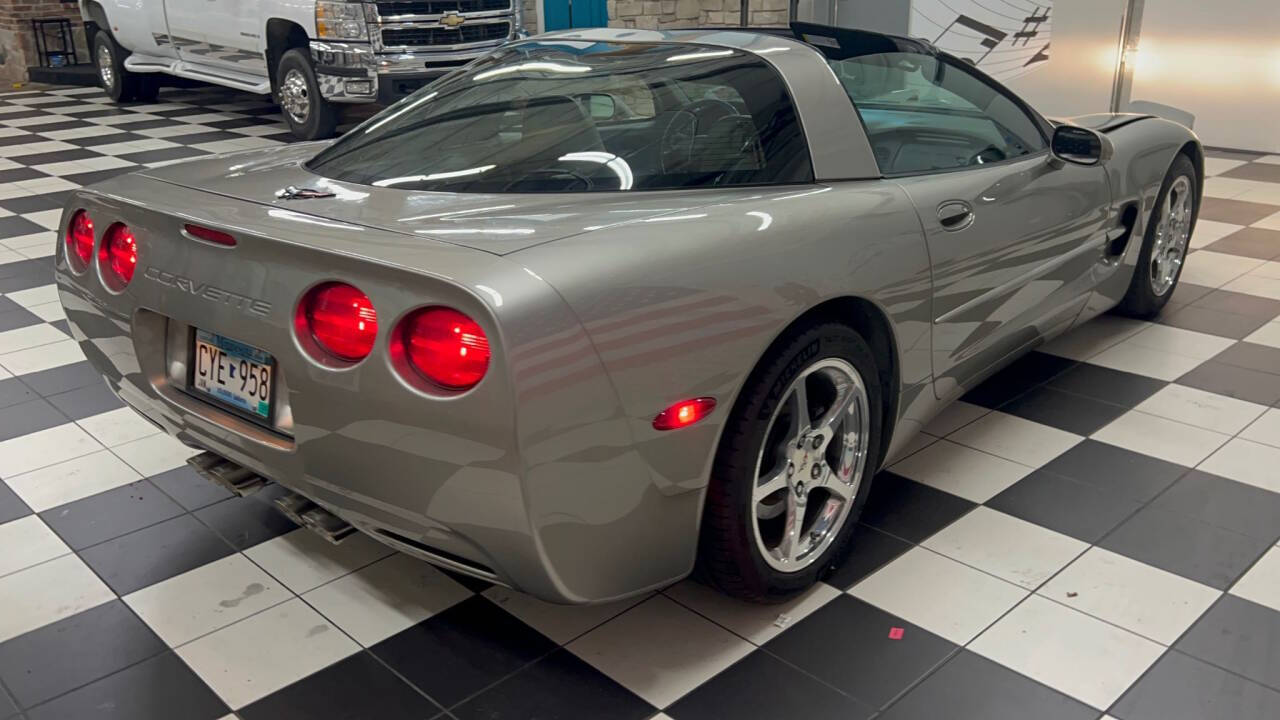 2000 Chevrolet Corvette 37