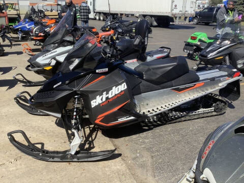 2017 Ski-Doo Renegade® Sport ROTAX