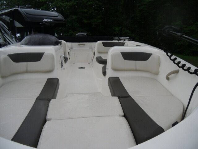 2019 Bayliner Element E18