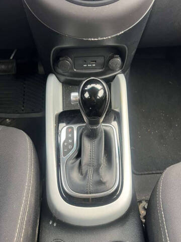 2012 Kia Soul +