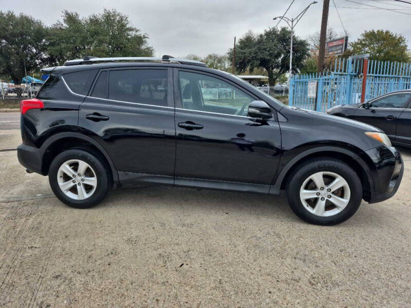 2014 Toyota RAV4 XLE