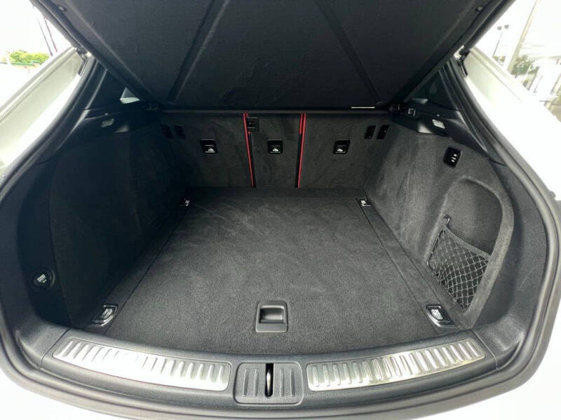 2021 Porsche Macan GTS