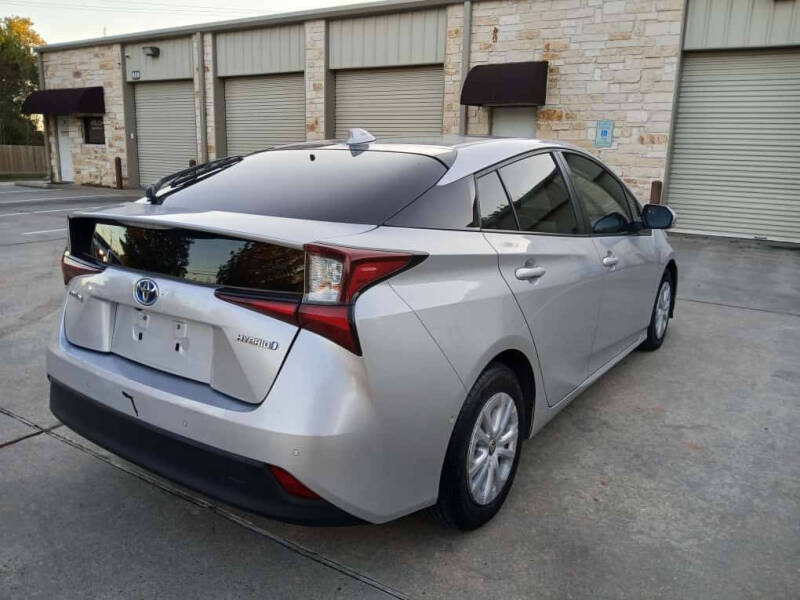 2021 Toyota Prius L Eco