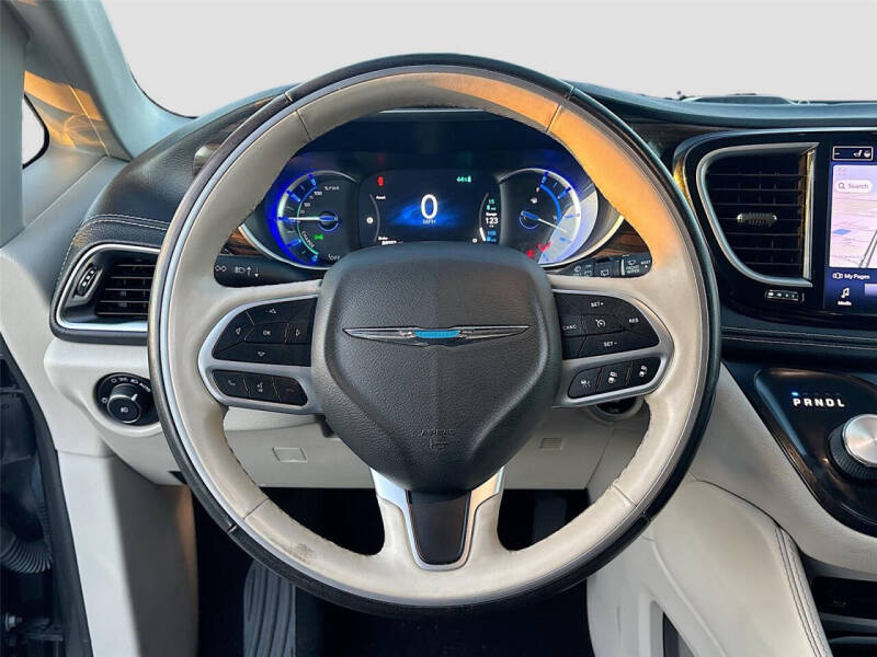 2021 Chrysler Pacifica Hybrid Limited