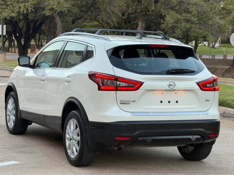 2020 Nissan Rogue Sport SV