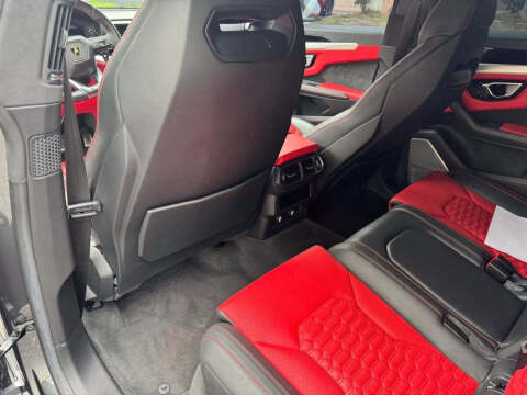 2019 Lamborghini Urus
