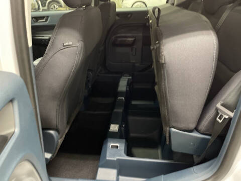 2023 Ford Maverick XL