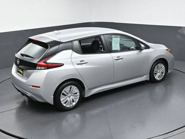 2023 Nissan LEAF S