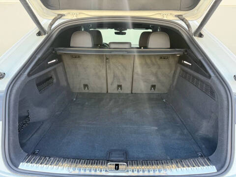 2019 Audi Q8 quattro Prestige 55 TFSI