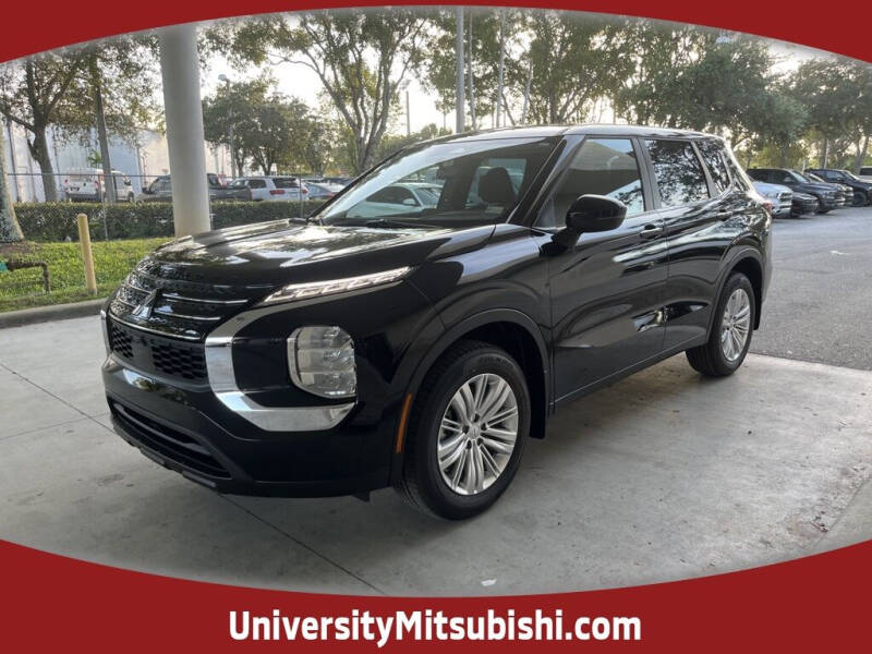 2023 Mitsubishi Outlander ES