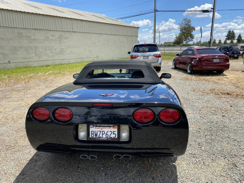 2004 Chevrolet Corvette