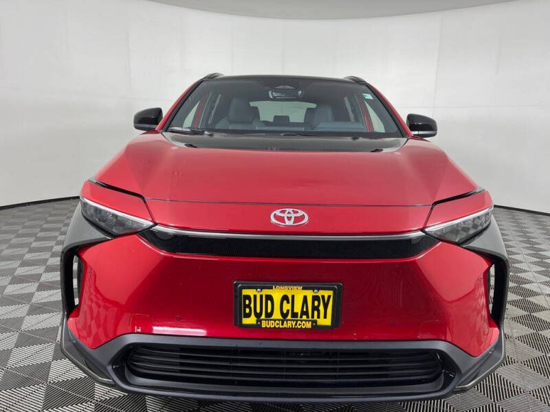 2024 Toyota bZ4X XLE