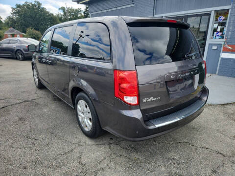 2018 Dodge Grand Caravan SE