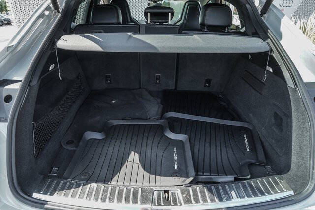 2022 Porsche Cayenne