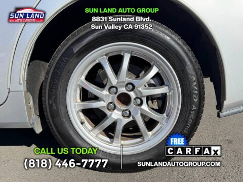 2017 Toyota Prius v Three