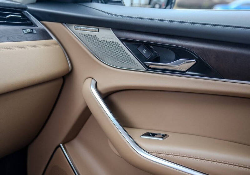 2023 Jaguar F-PACE P250 S