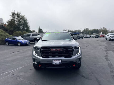 2024 GMC Acadia AT4
