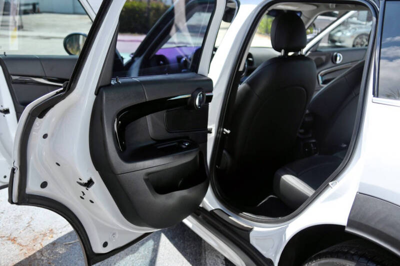 2019 MINI Countryman Cooper