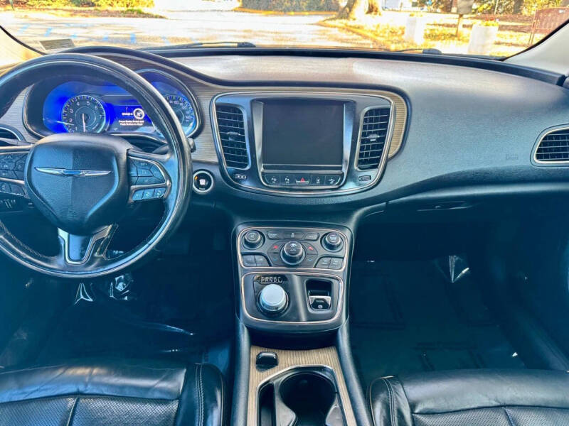 2015 Chrysler 200 C