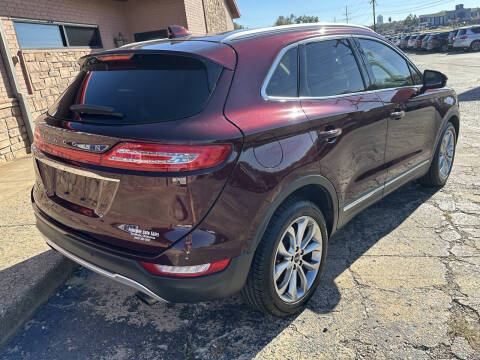 2019 Lincoln MKC Select