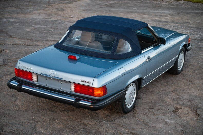 1986 Mercedes-Benz 560-Class 560 SL