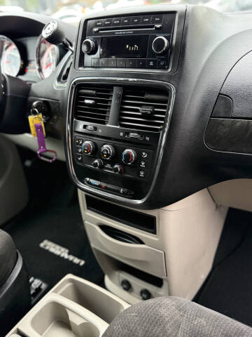 2013 Dodge Grand Caravan SE
