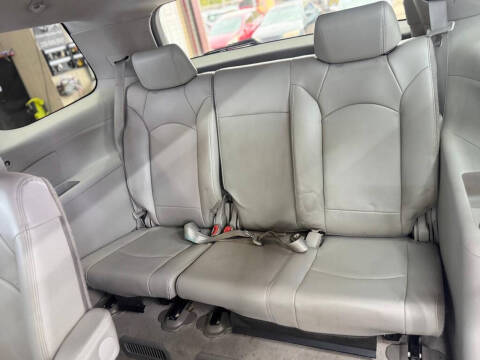 2008 Saturn Outlook XR