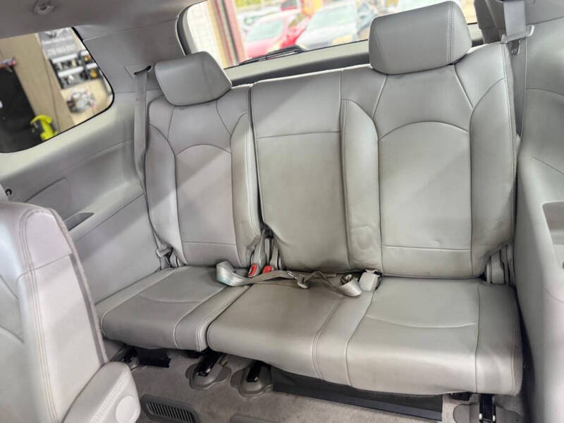 2008 Saturn Outlook XR