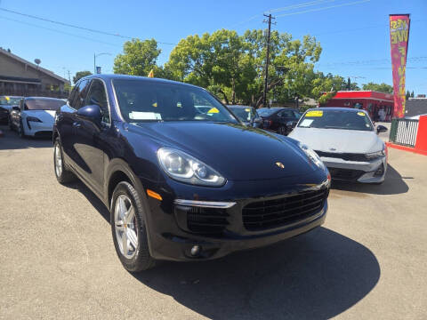 2017 Porsche Cayenne S