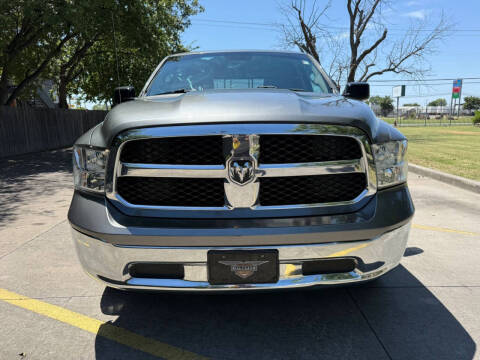 2013 RAM 1500 SLT