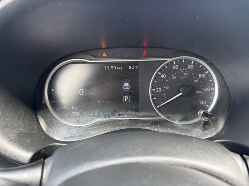 2019 Nissan Kicks S