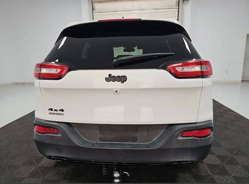 2016 Jeep Cherokee Latitude Altitude