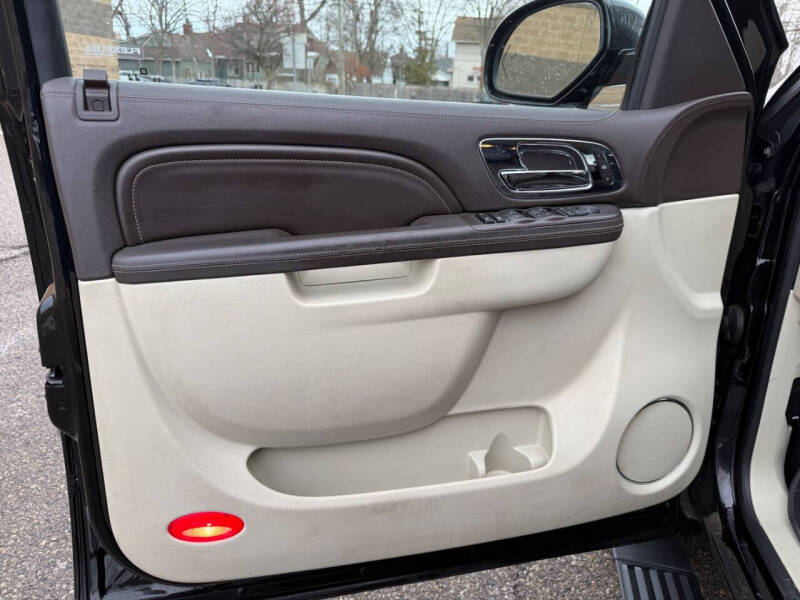 2014 Cadillac Escalade ESV Platinum