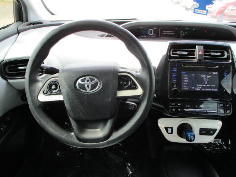 2016 Toyota Prius Two