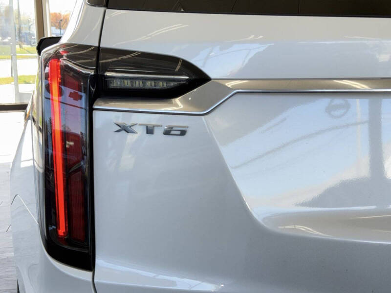 2023 Cadillac XT6 Sport