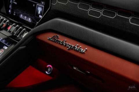 2022 Lamborghini Urus